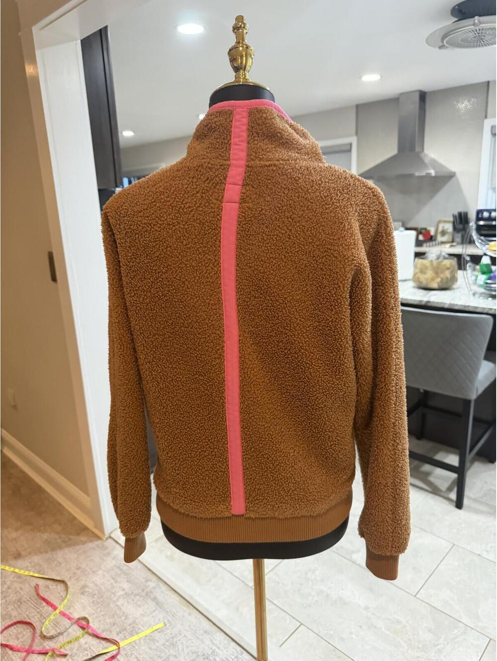NWOT Marine layer Sierra Sherpa Jacket Snap Front Pumpkin Camel hot pink trim XS - Picture 3 of 7